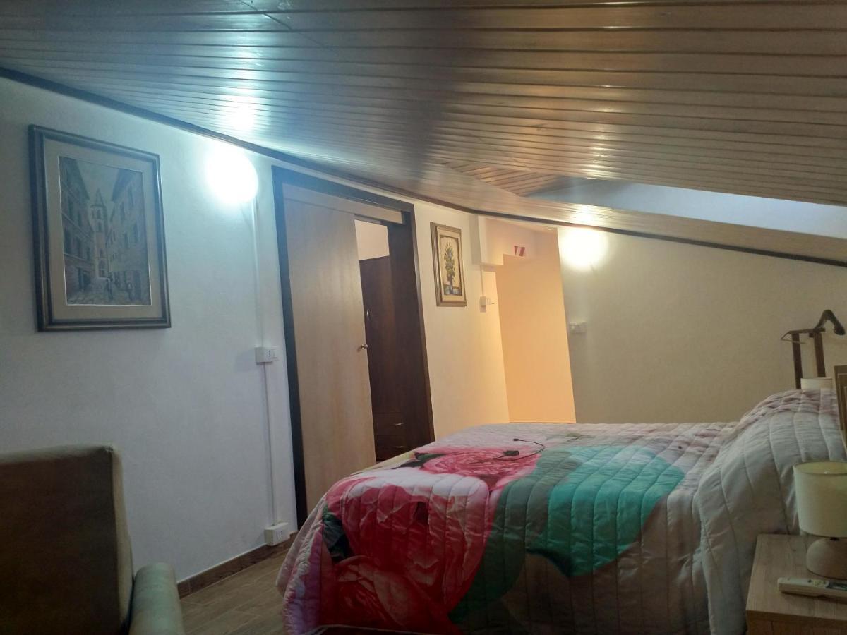 A Due Passi Apartment Arezzo Exterior photo